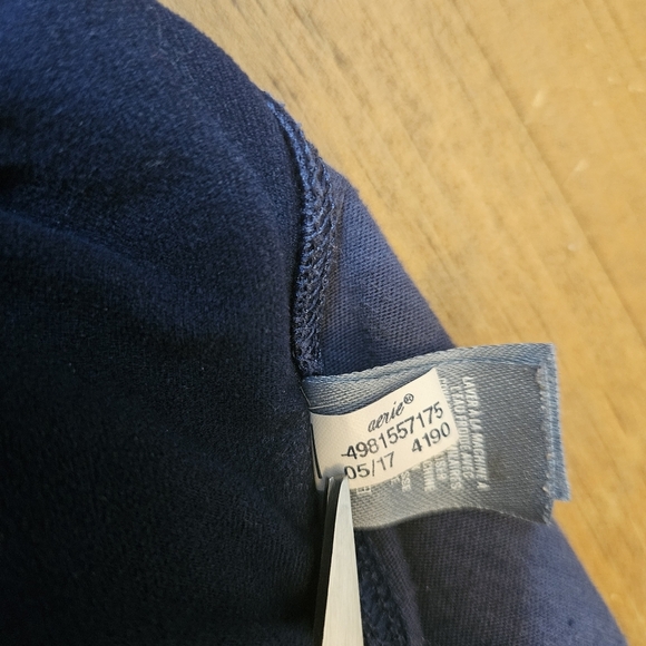 Aerie Pull On Side Snap Culotte Wide Leg Cropped Pants Pockets Navy Size Medium - Picture 5 of 14